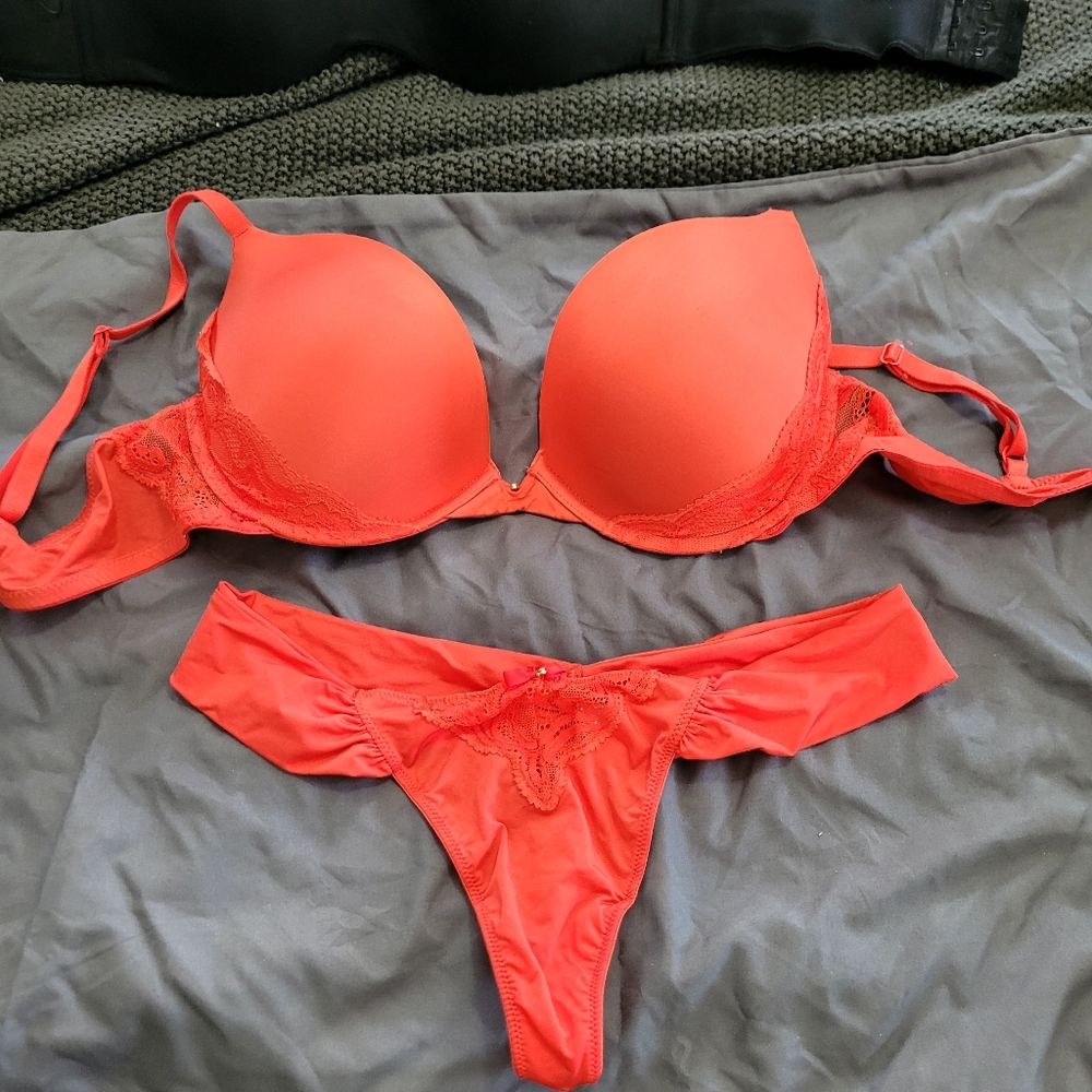 Women's Red Lace Bikini Set